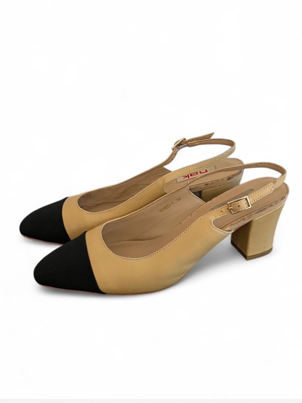 NAK Preppy Beige and Black Two-Tone Slingback Vintage Heels 39 EU